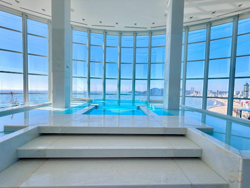 Seas Palace | Frente Mar | Balneário Camboriú/SC