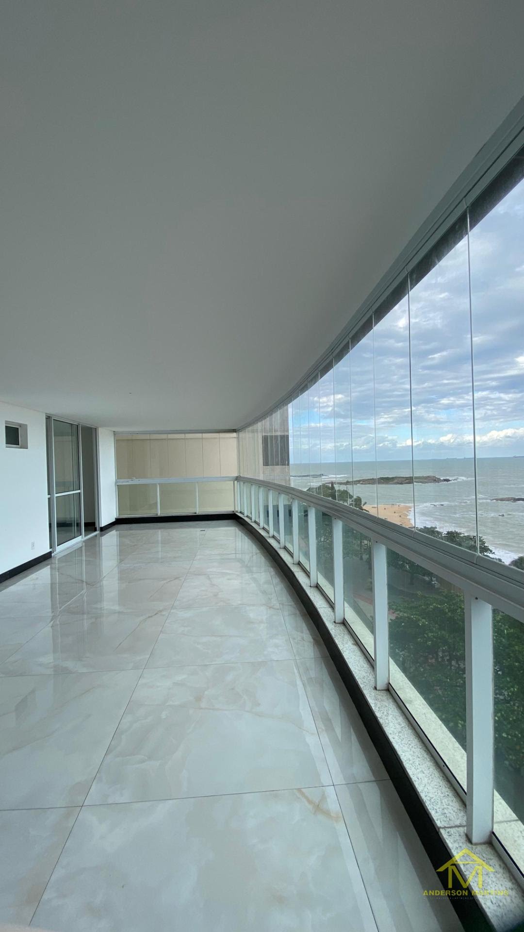 Apartamento à venda com 4 quartos, 6 banheiros, 3 vagas e 250m² no Praia da Costa, Vila Velha (ES) — foto 9 de 20