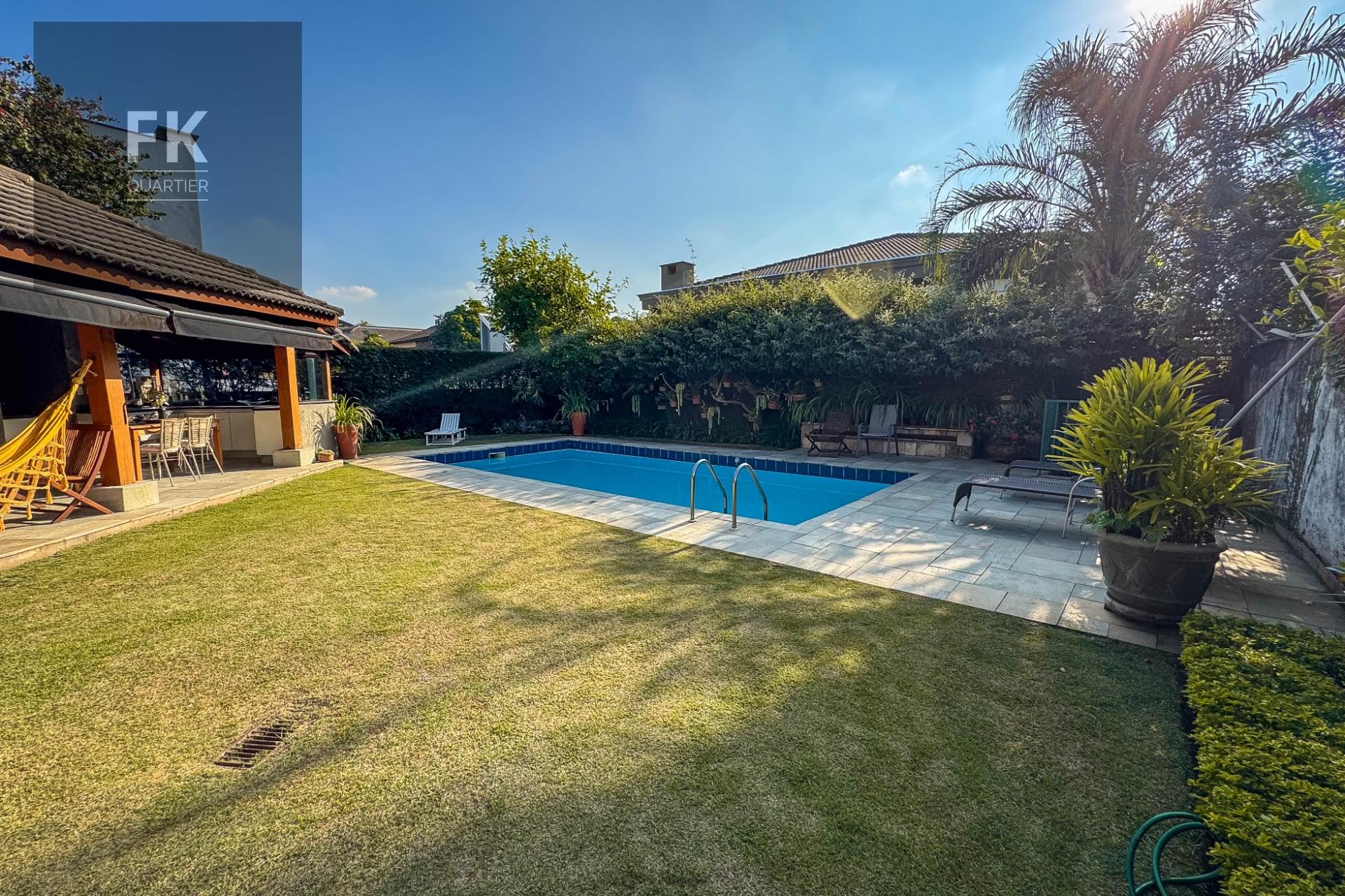 Casa à venda com 4 quartos, 2 suítes, 6 vagas e 400m² no Alphaville Residencial Dois, Barueri (SP) — foto 3 de 30