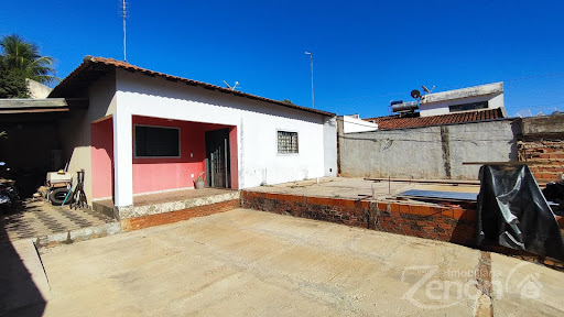 Casa à Venda no bairro Vila Jardim, Adamantina SP 