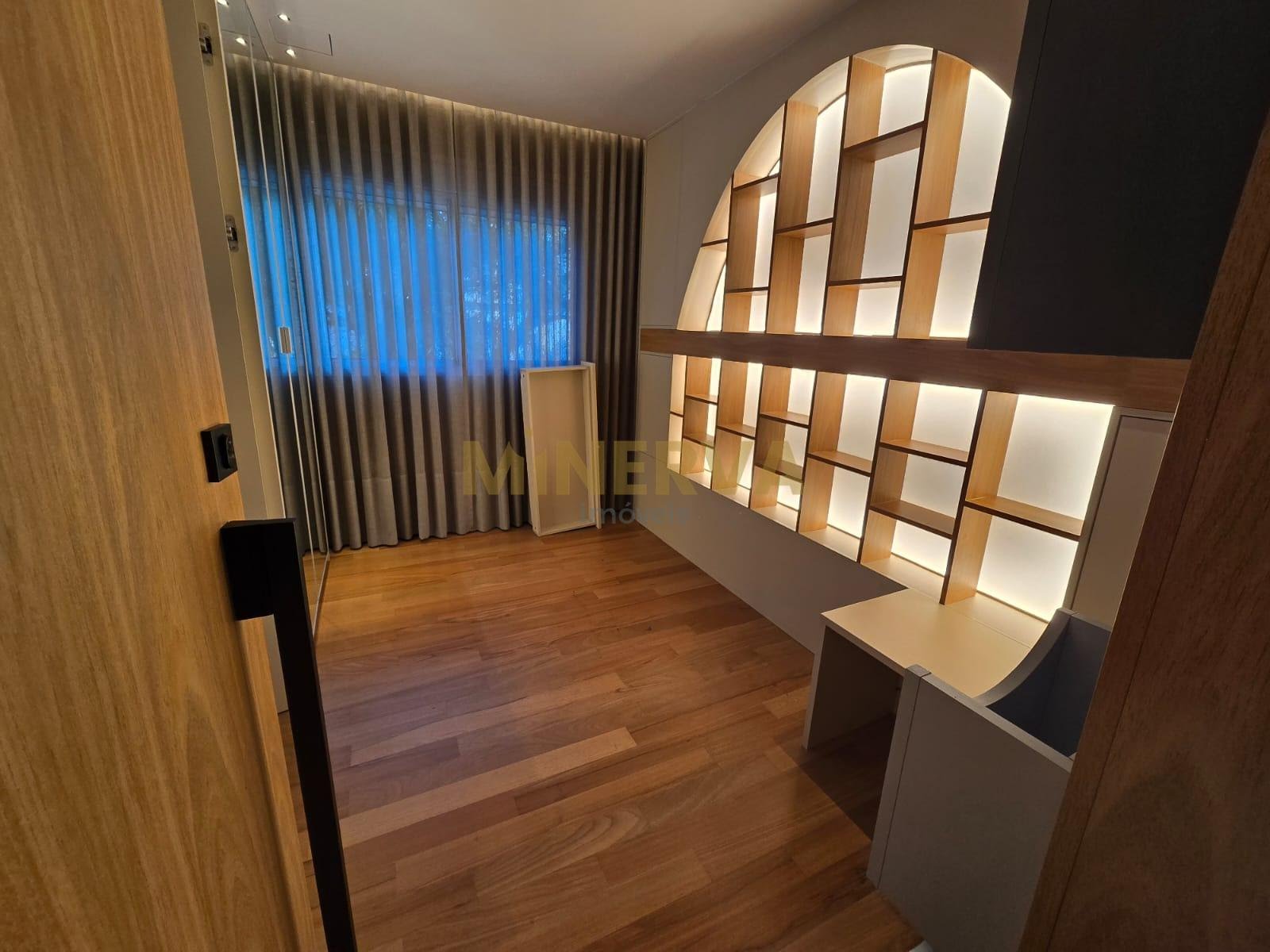 Apartamento à venda com 4 quartos, 3 suítes, 3 vagas e 208m² no Parque São Jorge, São Paulo (SP) — foto 25 de 30