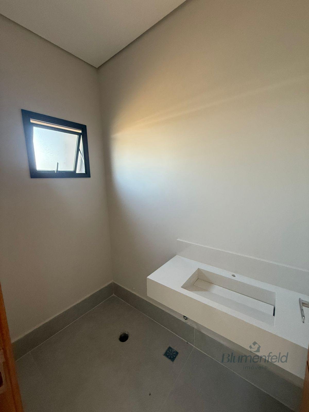 Comercial para alugar com 1 banheiro, 1 vaga e 55m² no Caputera, Arujá (SP) — foto 8 de 19