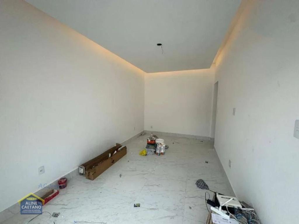 Casa à venda com 4 quartos, 2 suítes, 4 vagas e 165m² no Vila Caiçara, Praia Grande (SP) — foto 9 de 19