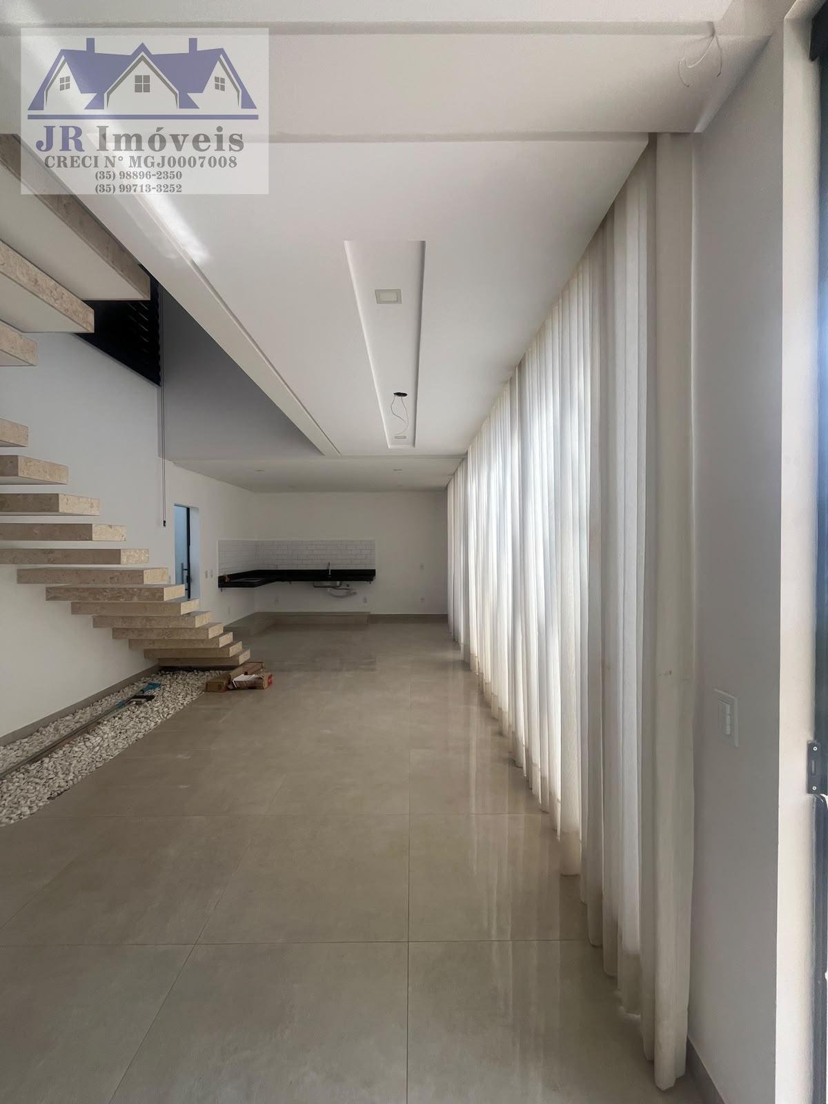 Casa para alugar com 2 quartos, 1 suíte e 3 vagas no Centro, Piranguinho (MG) — foto 8 de 30