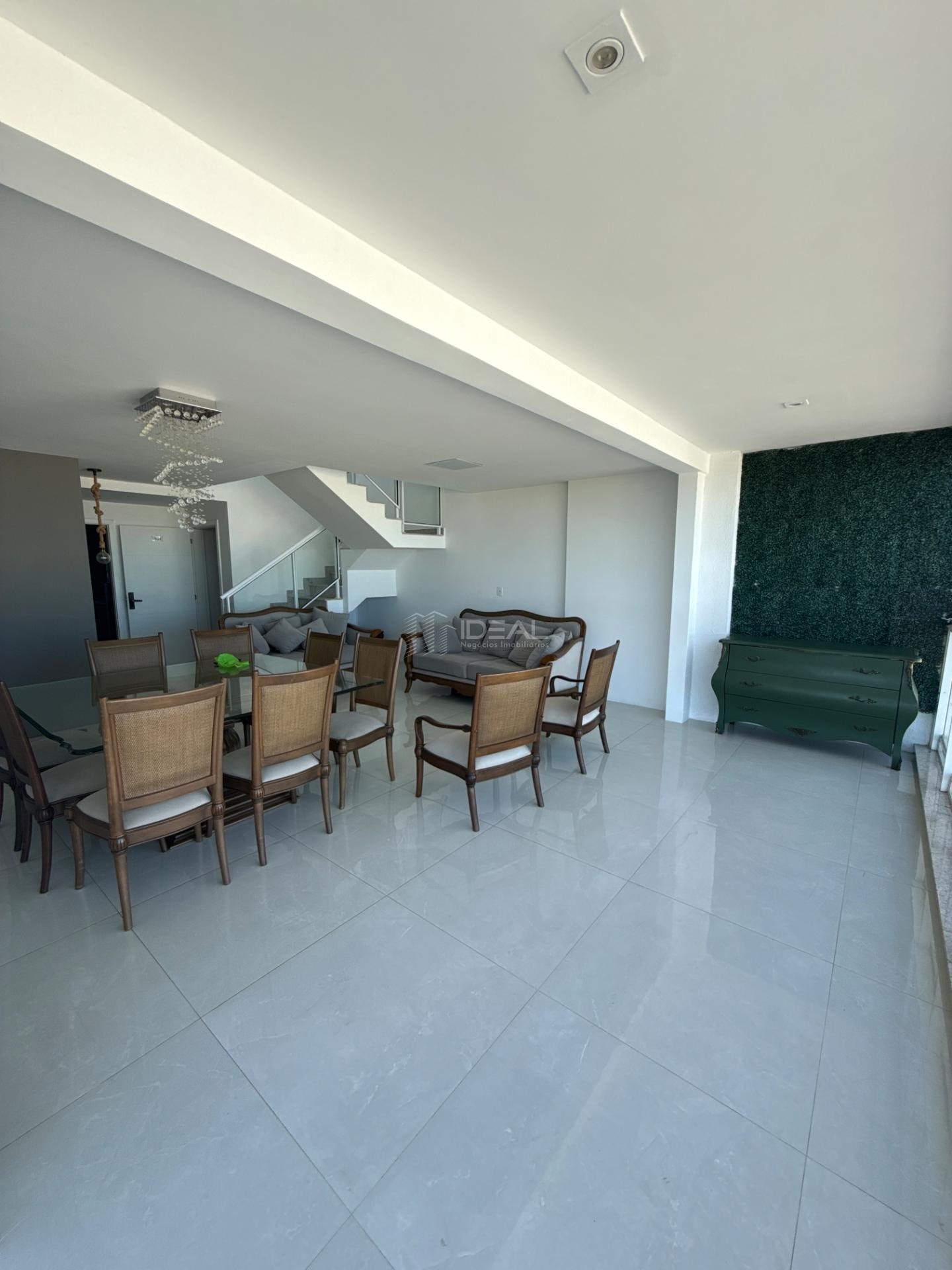 Cobertura à venda com 4 quartos, 3 suítes, 4 vagas e 220m² no Centro, Campos dos Goytacazes (RJ) — foto 23 de 30