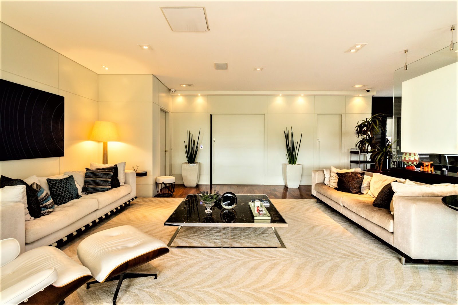 Apartamento à Venda ou Locação Av. Dra. Ruth Cardoso, Pinheiros/SP