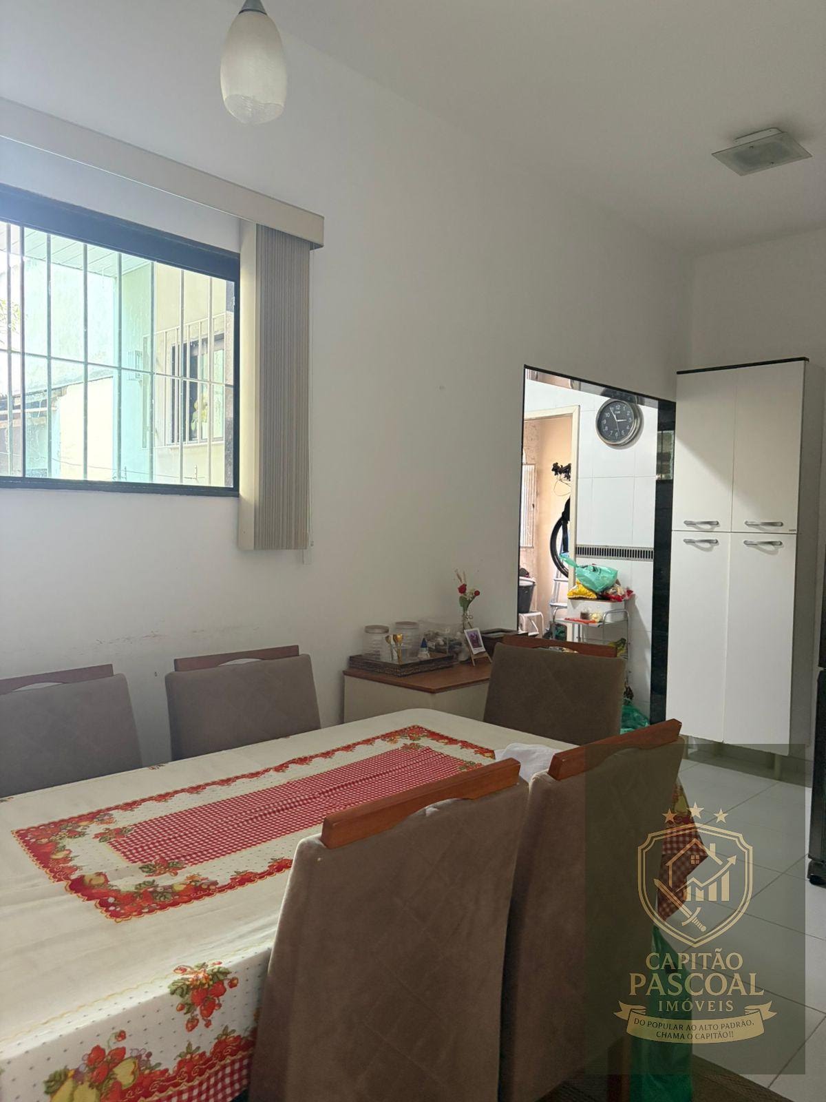 Casa à venda com 4 quartos, 2 banheiros, 2 vagas e 200m² no Centro, Campos dos Goytacazes (RJ) — foto 10 de 12