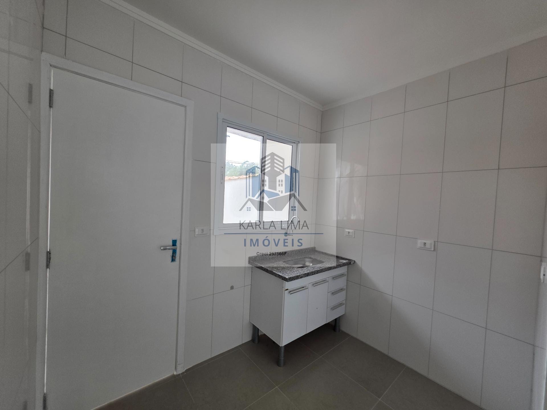 Casa à venda com 2 quartos, 1 vaga e 51m² no Centro, Bertioga (SP) — foto 2 de 7
