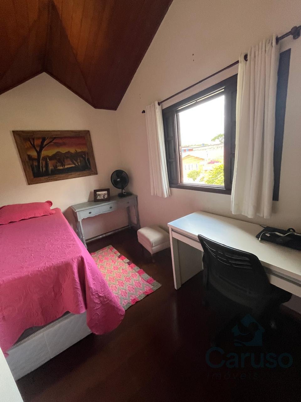 Casa à venda com 4 quartos, 1 suíte, 2 vagas e 230m² no Condomínio Country Club, Arujá (SP) — foto 20 de 23