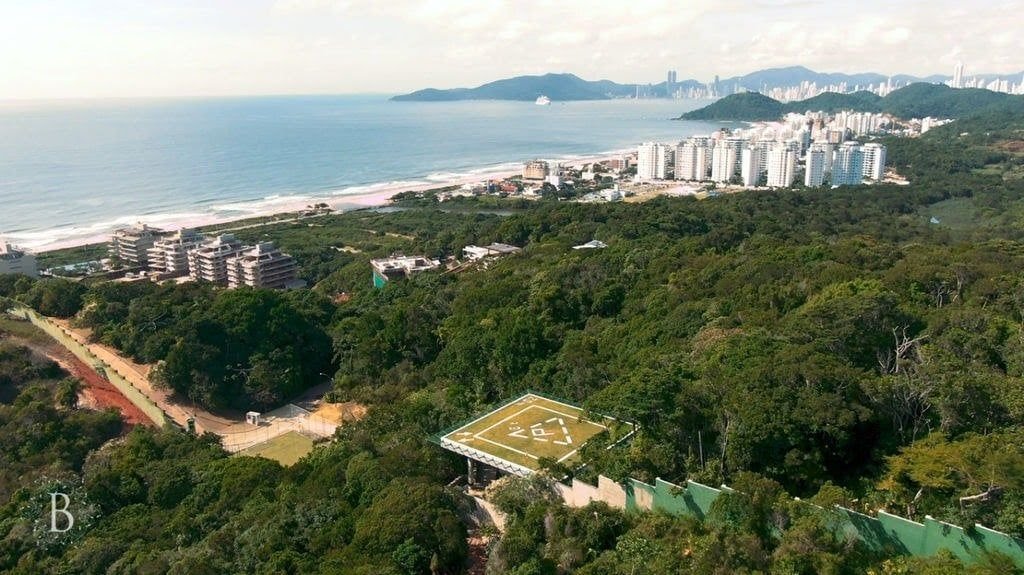 Casa à venda com 1283m² no Praia Brava de Itajaí, Itajaí — foto principal