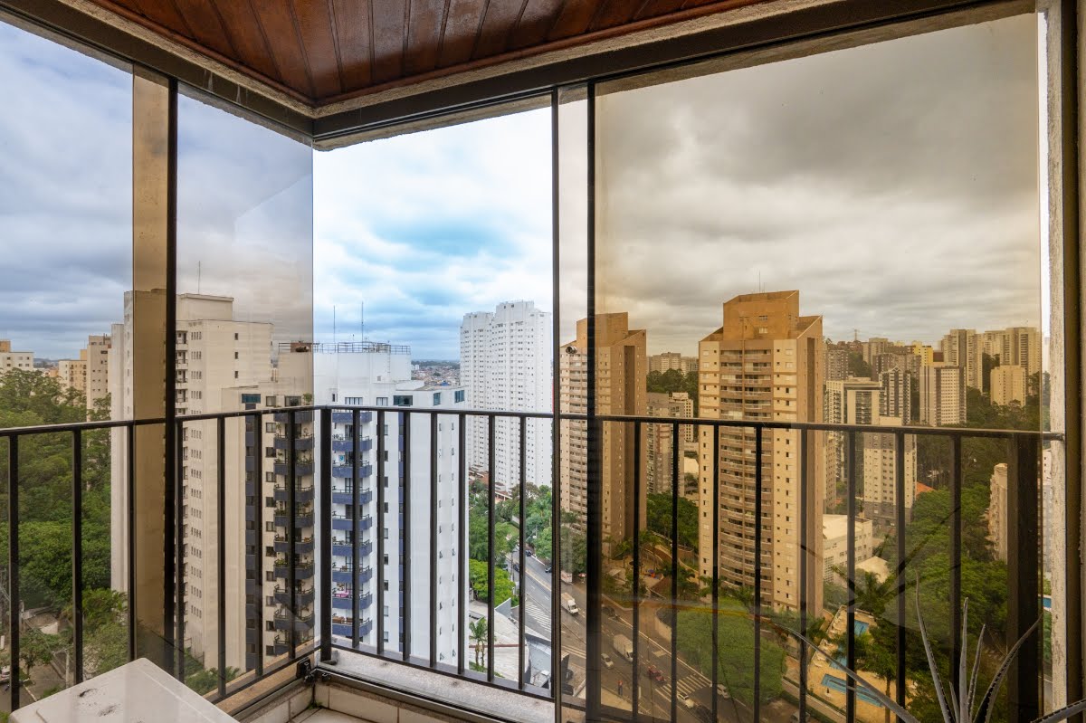 Apartamento à venda com 4 quartos, 2 suítes, 4 vagas e 130m² no Vila Andrade, São Paulo (SP) — foto 9 de 30