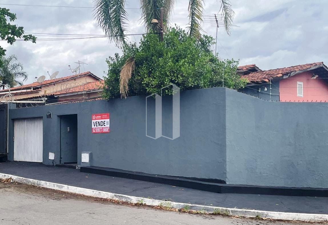 Casa à venda com 3 quartos, 1 suíte, 2 vagas e 114m² no Jardim América, Goiânia (GO) — foto 2 de 28