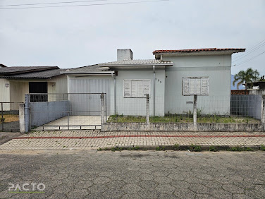 Casa em Nova Divinéia  -  Araranguá