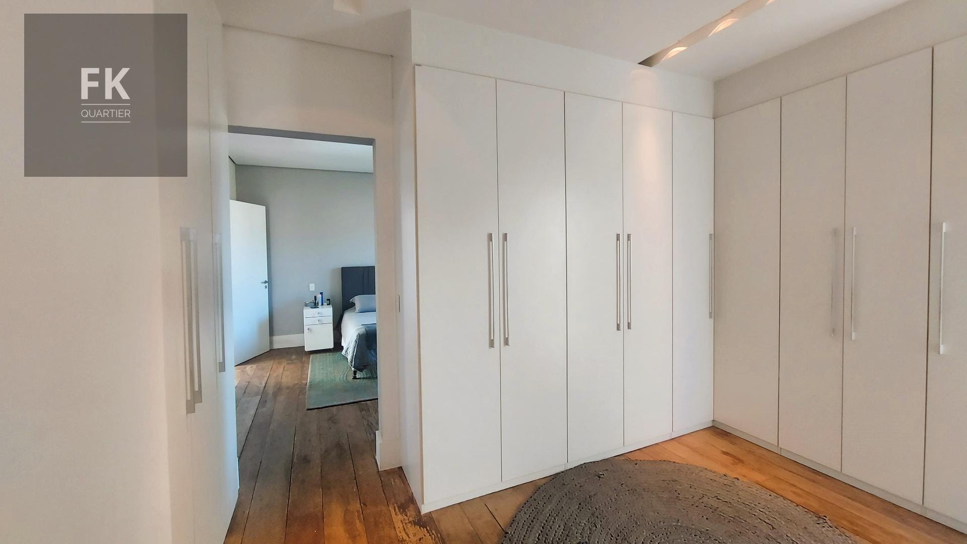 Casa à venda com 4 quartos, 4 suítes, 6 vagas e 720m² no Tamboré, Barueri (SP) — foto 24 de 30