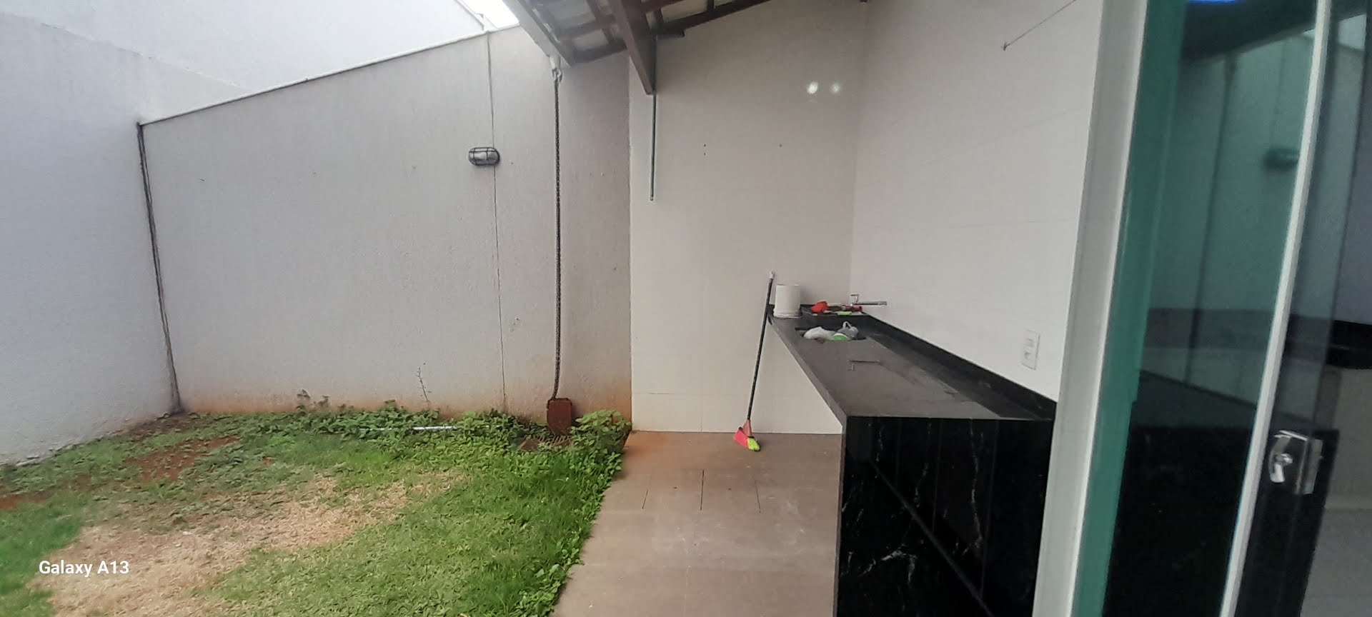 Casa à venda com 3 quartos, 1 suíte, 2 vagas e 105m² no Santa Amelia, Belo Horizonte (MG) — foto 5 de 16