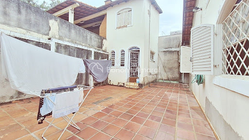 Casa, 3 quartos, 221 m² - Foto 29
