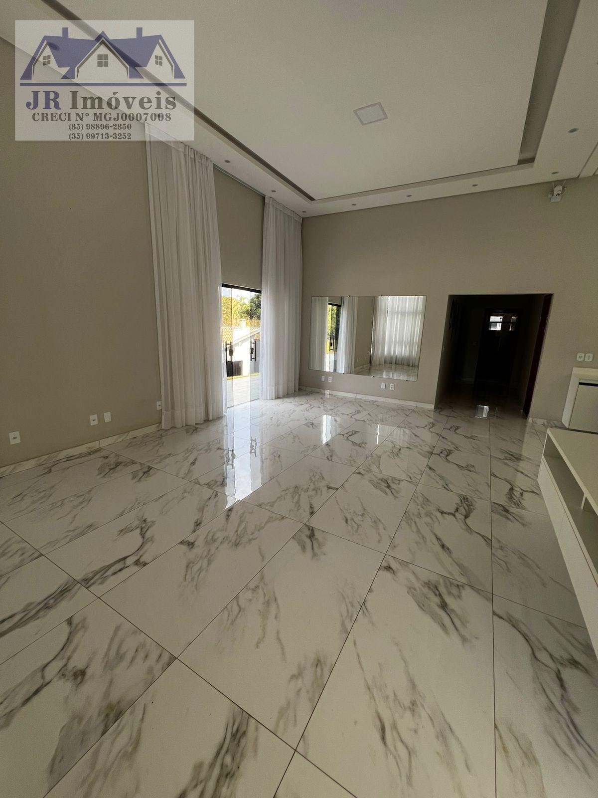 Casa para alugar com 3 quartos e 1 suíte no Extensão Pinheirinho, Itajubá (MG) — foto 13 de 30