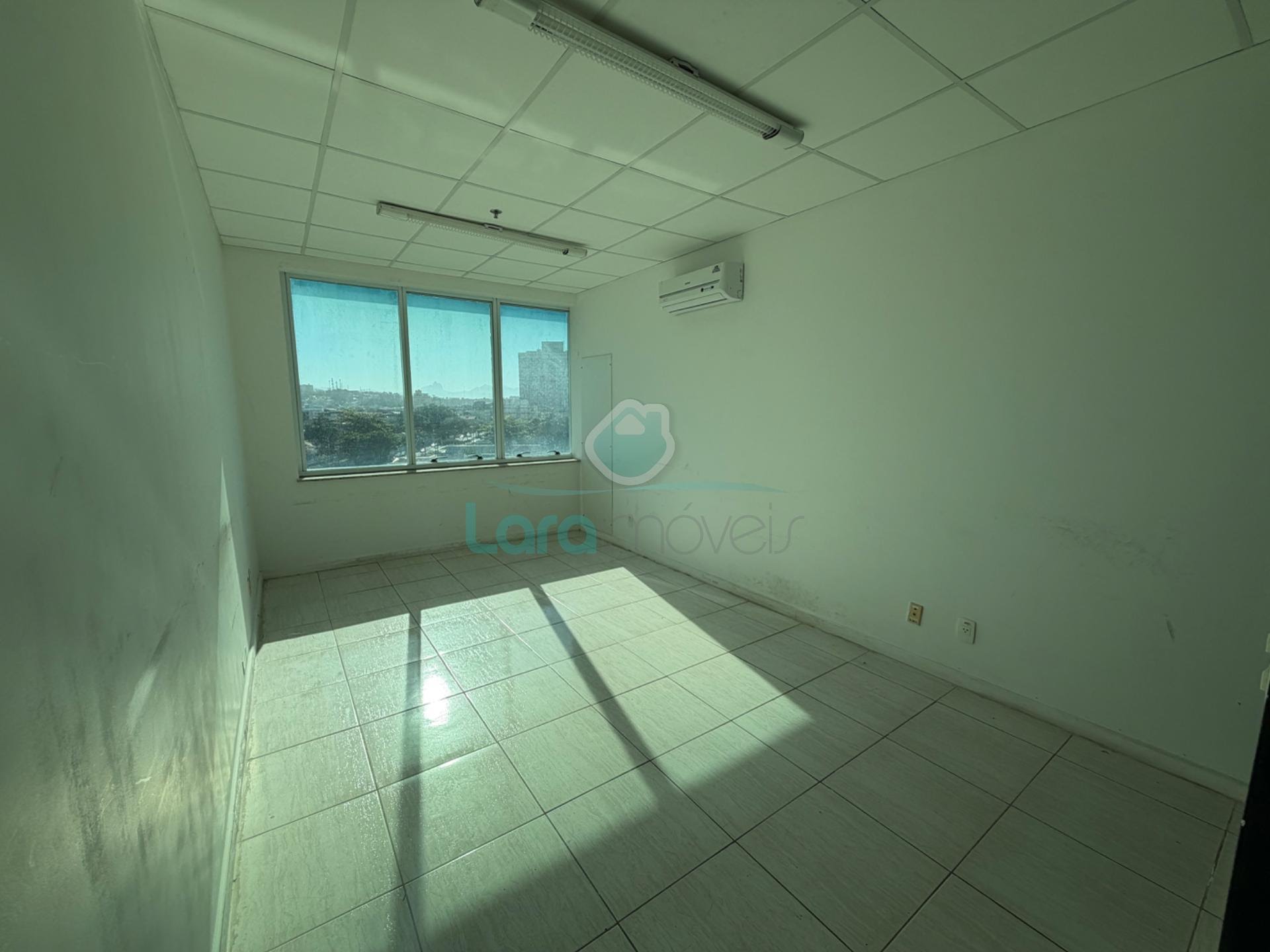 Comercial à venda com 1 banheiro, 1 vaga e 27m² no Imbetiba, Macaé (RJ) — foto 8 de 19