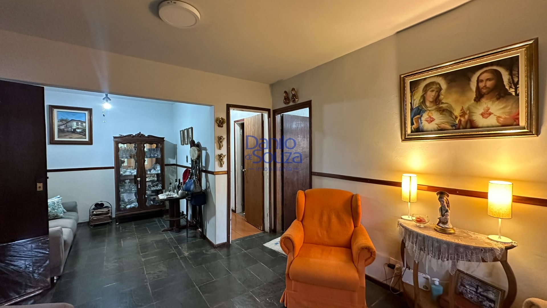 Casa à venda com 3 quartos, 1 banheiro, 2 vagas e 300m² no José Ferreira Guimarães (mangueira II ), Araxá (MG) — foto 16 de 22