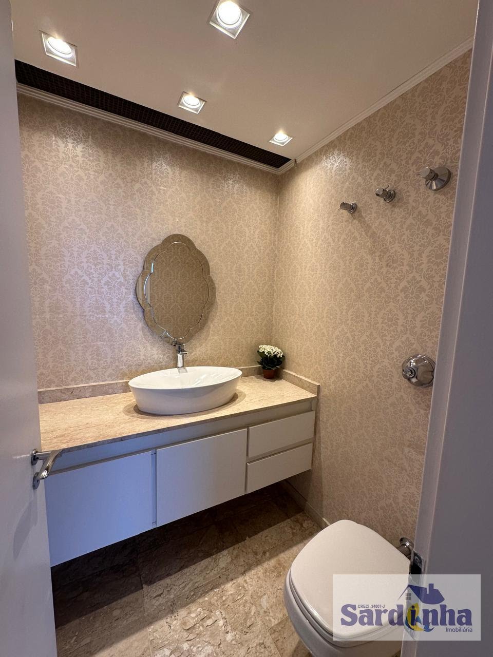 Apartamento à venda com 3 quartos, 1 suíte, 2 vagas e 149m² no Vila Suzana, São Paulo (SP) — foto 8 de 30