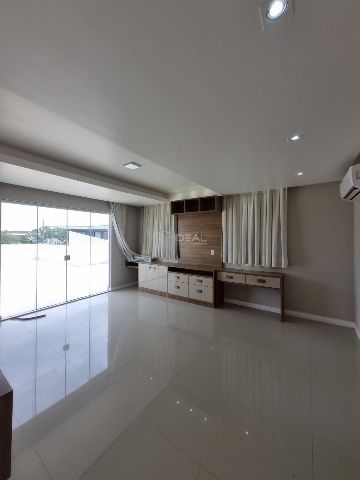 Casa à venda com 4 quartos, 4 suítes, 3 vagas e 463m² no Parque dos Rodoviários, Campos dos Goytacazes (RJ) — foto 14 de 26
