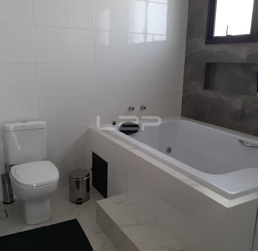 Casa à venda com 4 quartos, 1 suíte, 6 vagas e 227m² no Residencial Ibi-aram II, Itupeva (SP) — foto 22 de 30