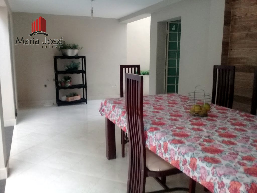 Casa à venda com 3 quartos, 1 suíte, 2 vagas e 360m² no São Cristóvão, Sete Lagoas (MG) — foto 13 de 28