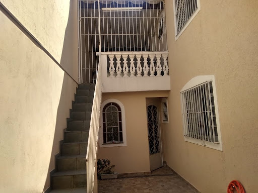 Quinta /Escada