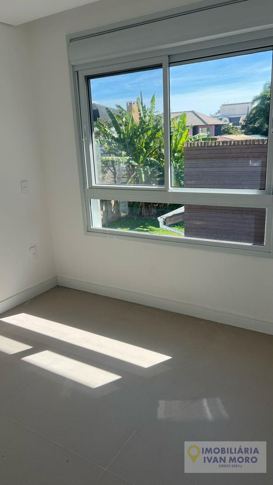 Casa à venda com 4 quartos, 4 suítes, 2 vagas e 217m² no Jurerê, Florianópolis (SC) — foto 15 de 25