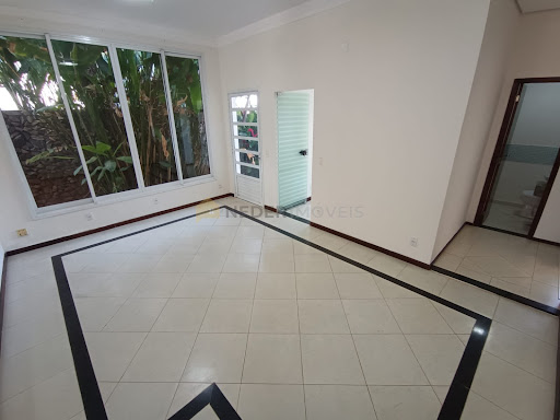 Sobrado para venda no Florais Cuiabá  -  Cuiabá