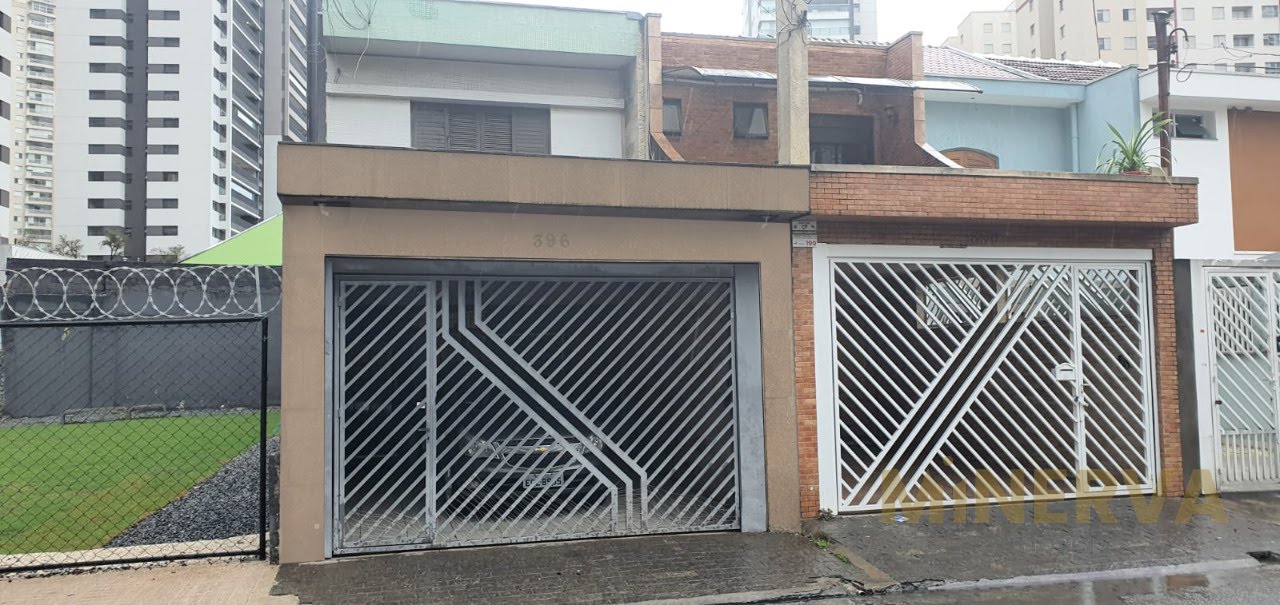Casa à venda com 4 quartos, 2 banheiros, 2 vagas e 240m² no Tatuapé, São Paulo — foto principal