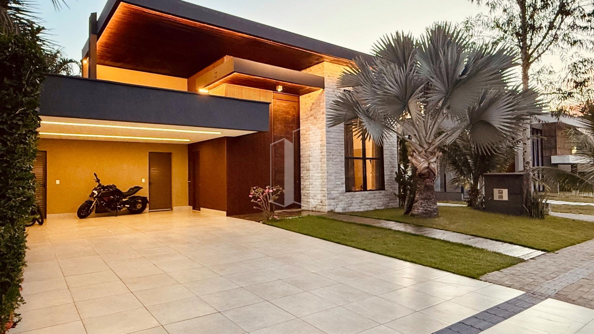 Casa à venda com 3 quartos, 3 suítes, 3 vagas e 240m² no Residencial Goiânia Golfe Clube, Goiânia (GO) — foto 3 de 30