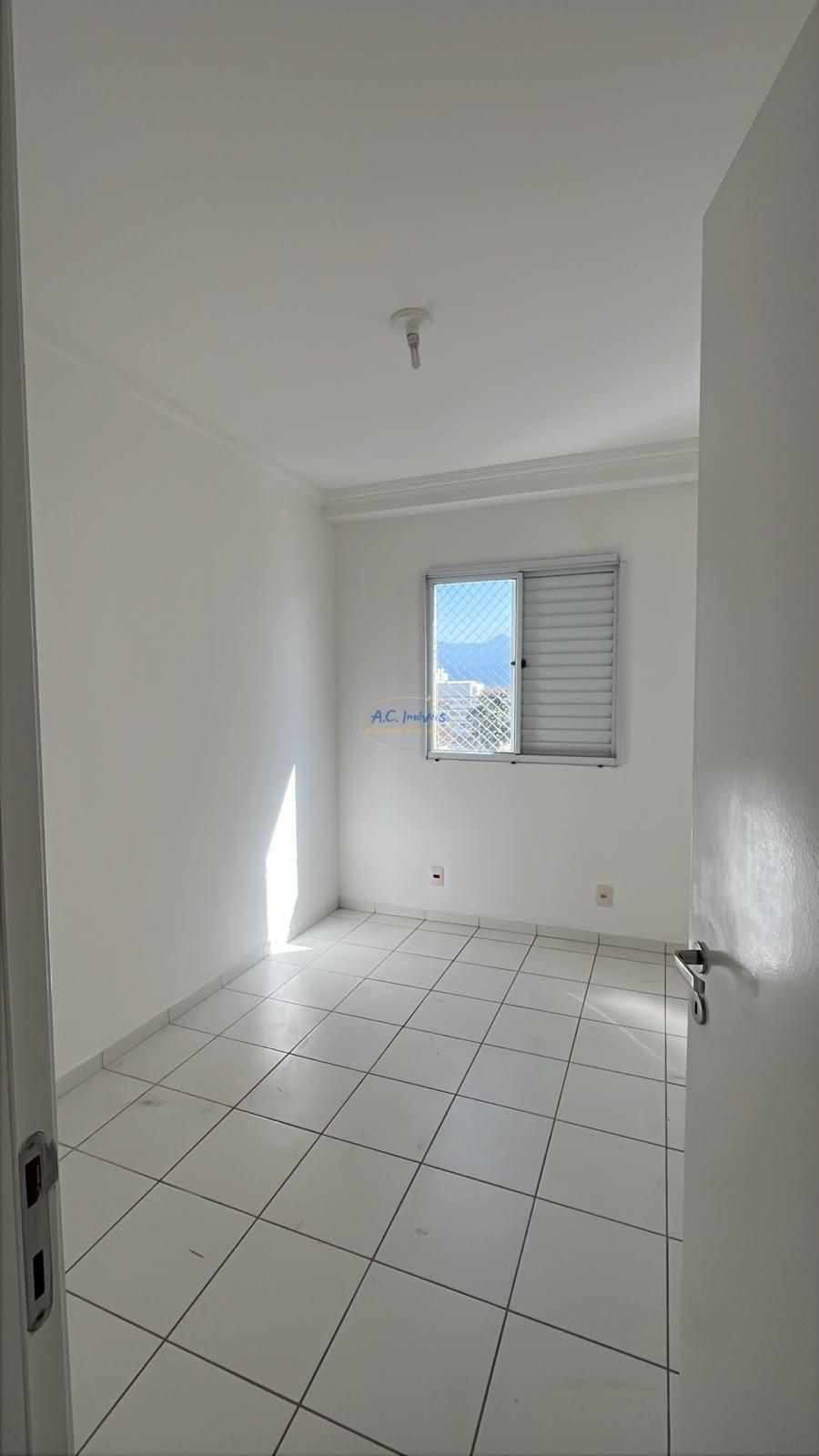 Apartamento à venda com 2 quartos, 1 banheiro, 1 vaga e 48m² no Cidade Ocian, Praia Grande (SP) — foto 8 de 14