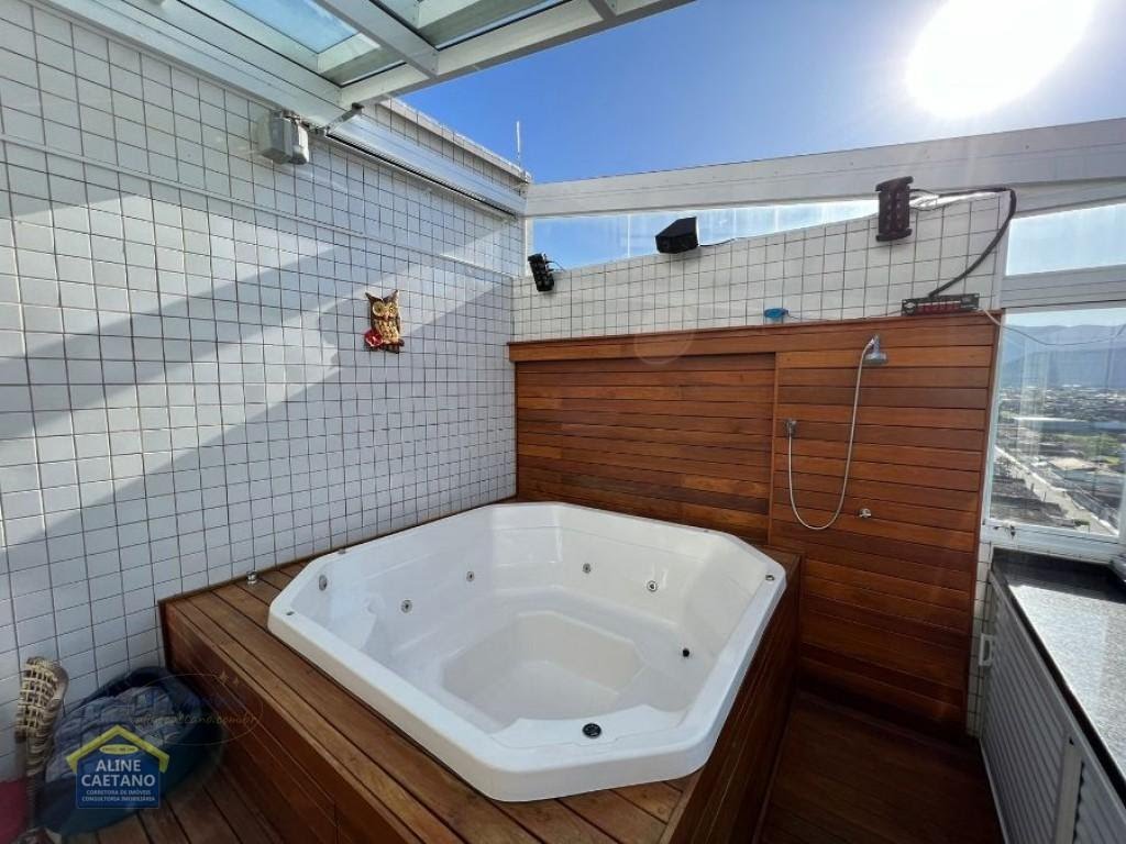 Cobertura à venda com 3 quartos, 3 suítes, 2 vagas e 143m² no Vila Caiçara, Praia Grande (SP) — foto 27 de 30