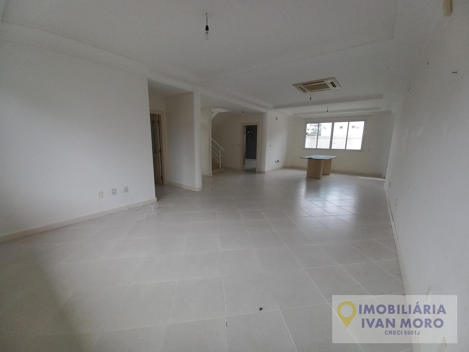 Casa à venda com 5 quartos, 3 suítes, 2 vagas e 286m² no Jurerê, Florianópolis (SC) — foto 16 de 30