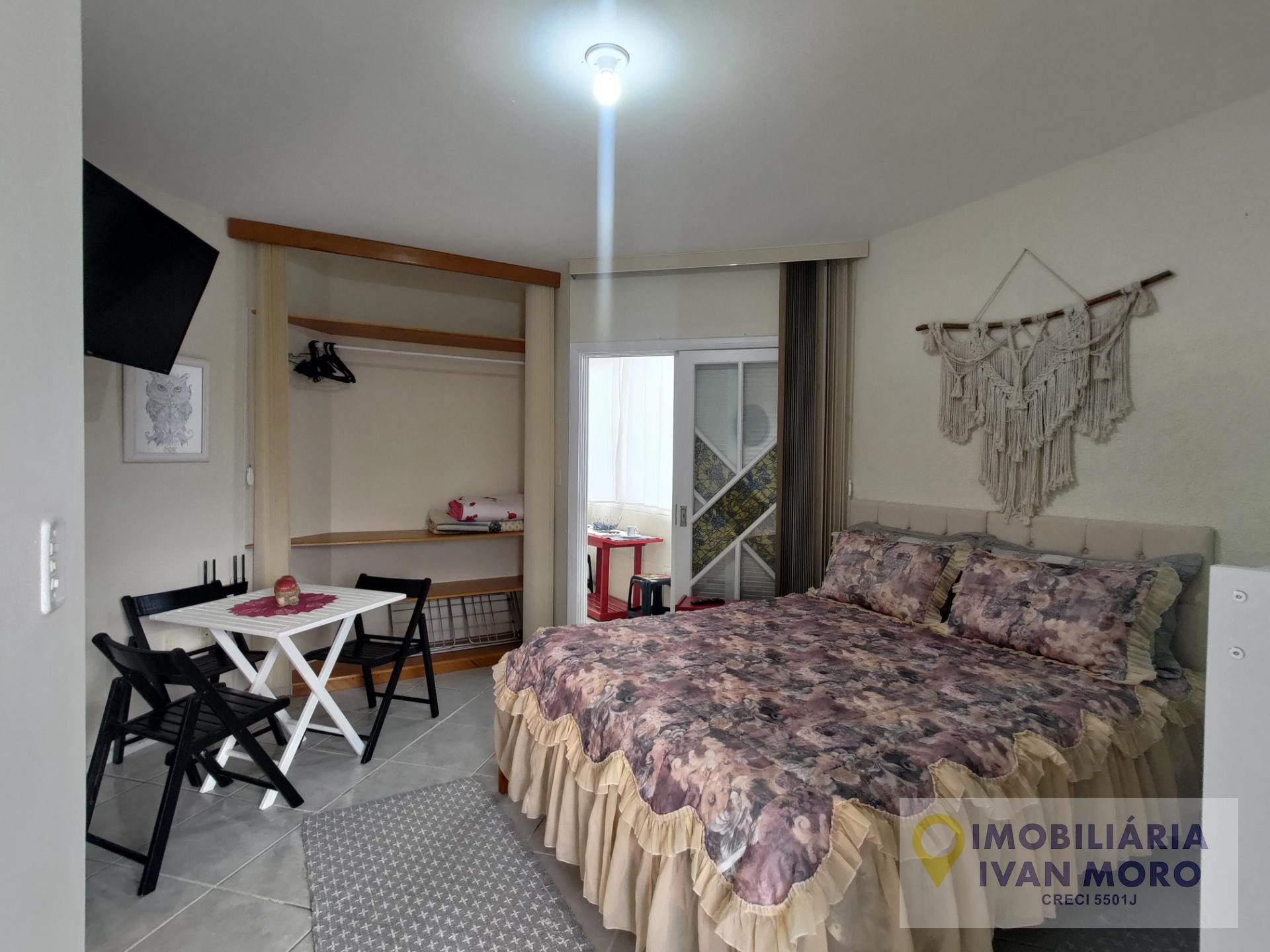 Apartamento para alugar com 1 quarto no Daniela, Florianópolis — foto principal