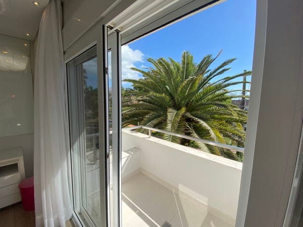 Casa à venda com 5 quartos, 5 suítes, 6 vagas e 1200m² no Jurerê Internacional, Florianópolis (SC) — foto 28 de 30