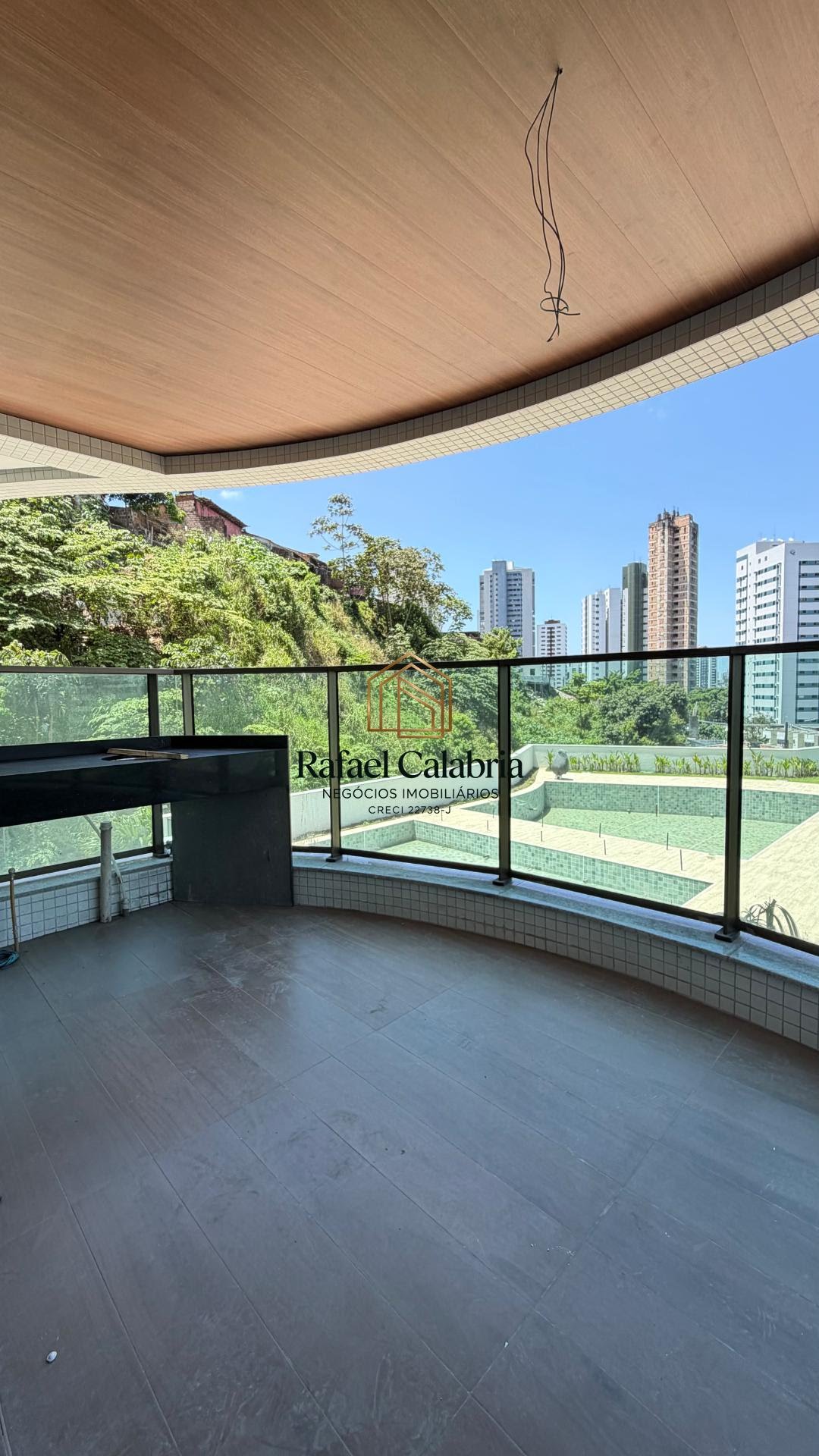 Apartamento à venda com 3 quartos, 3 banheiros, 2 vagas e 141m² no Casa Amarela, Recife — foto principal
