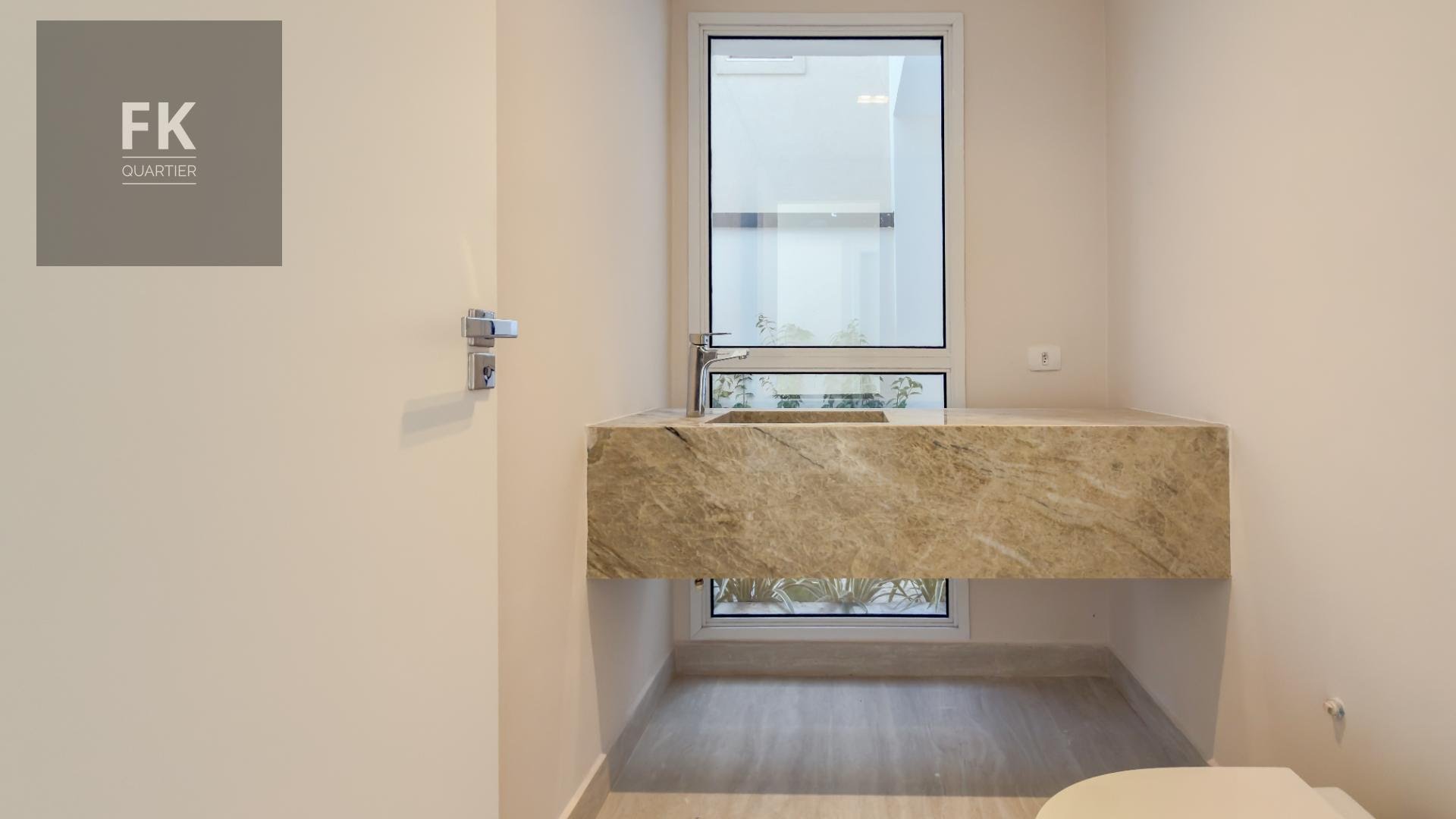 Casa à venda com 4 quartos, 4 suítes, 4 vagas e 360m² no Alphaville, Santana de Parnaíba (SP) — foto 13 de 30