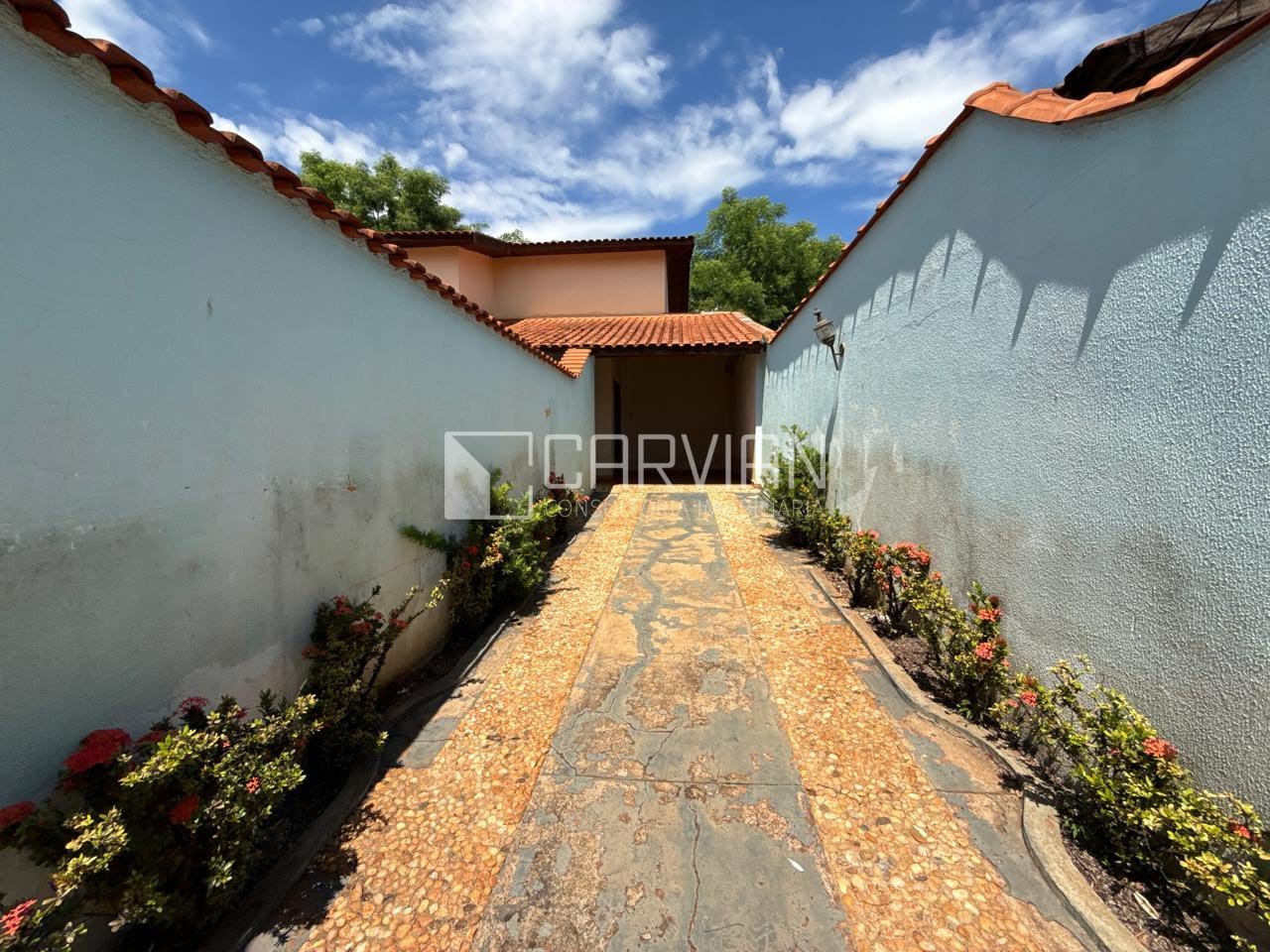 Casa à venda com 4 quartos, 4 banheiros e 236m² no Jardim Sumaré, Ribeirão Preto (SP) — foto 3 de 30
