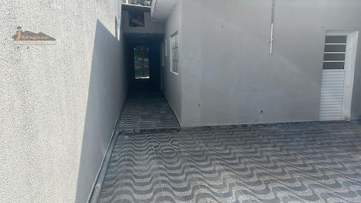 Casa para Locação em Picanço, Guarulhos | 1 Dorm. 2 Banheiros