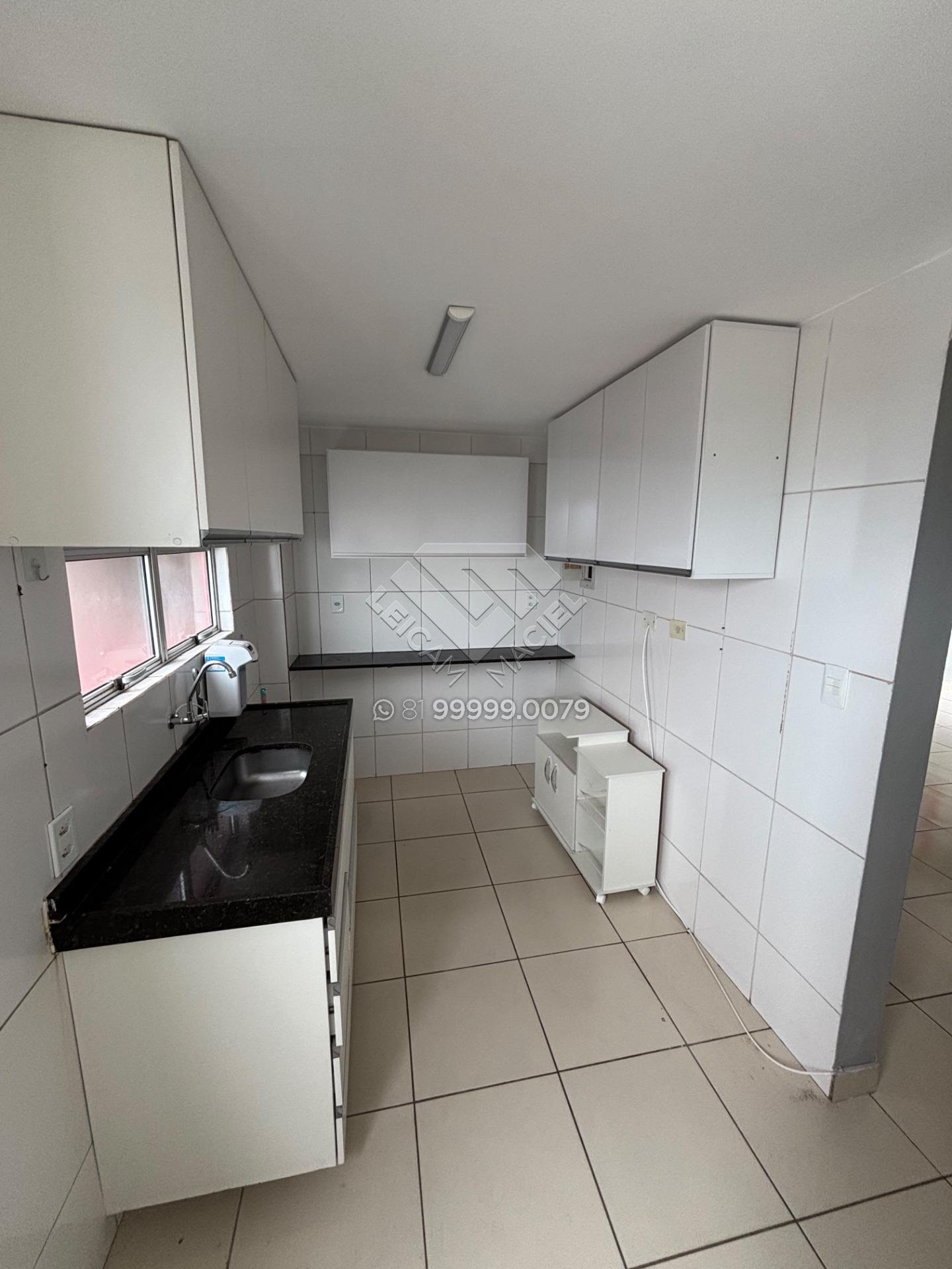Compre Apartamento 3 quartos à venda em Campo Grande, Recife. 76m², varanda e 1 vaga. Excelente! Agende sua visita com Leicam Maciel.