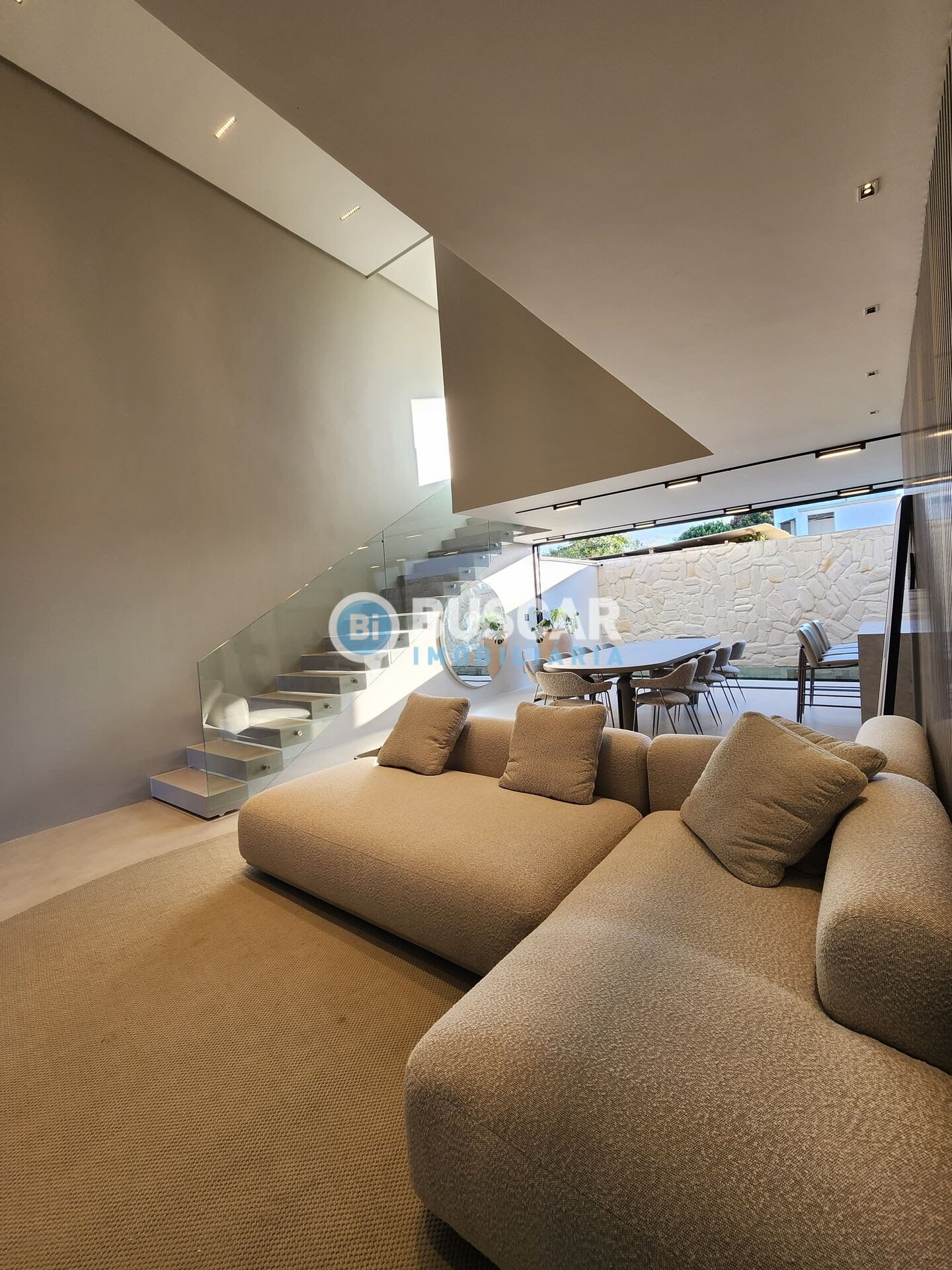 Casa à venda com 4 quartos, 4 suítes, 4 vagas e 220m² no Sim, Feira de Santana (BA) — foto 4 de 20