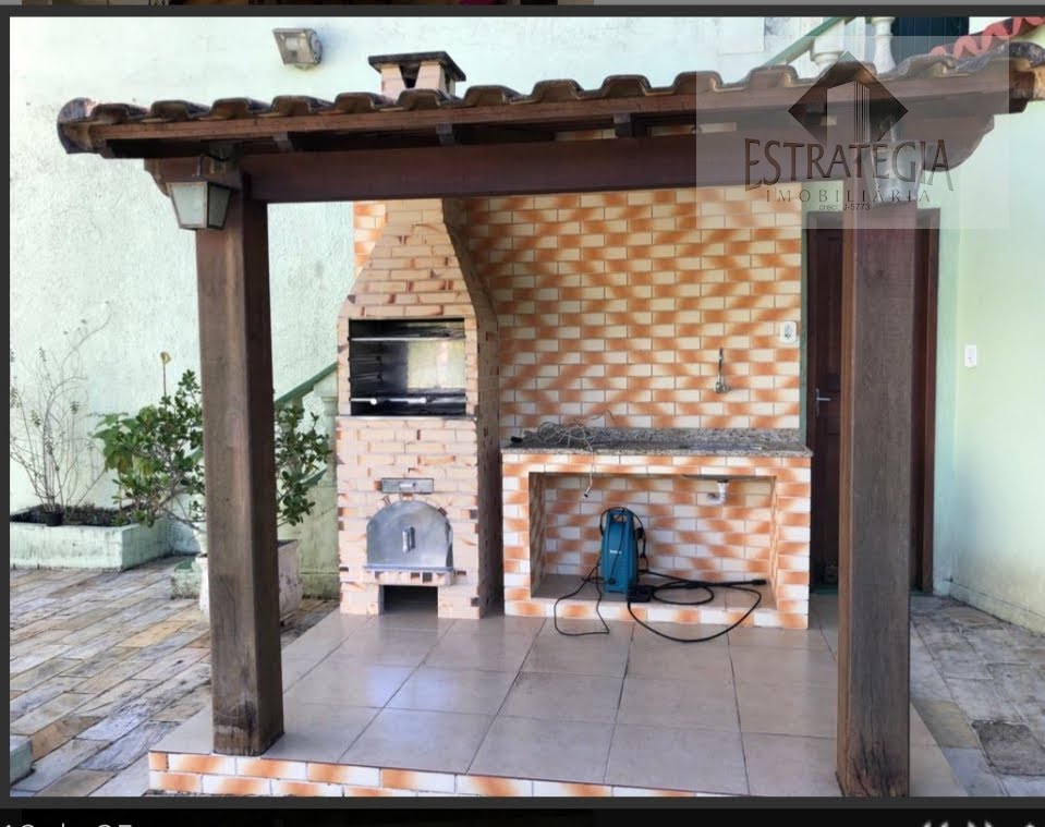 Casa à venda com 5 quartos, 2 suítes, 6 vagas e 440m² no Valparaíso, Petrópolis (RJ) — foto 25 de 30