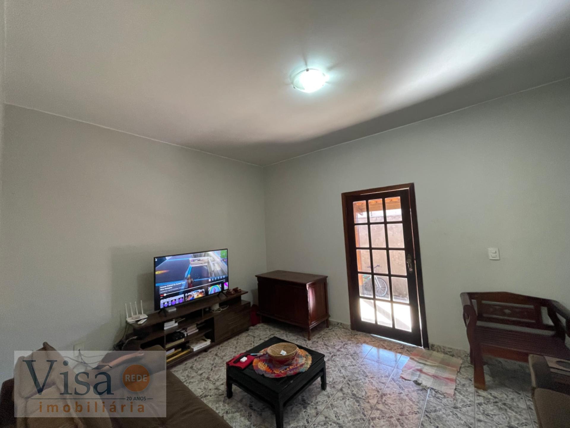 Casa à venda com 3 quartos, 1 suíte, 3 vagas e 150m² no Santana, Paracatu (MG) — foto 17 de 20