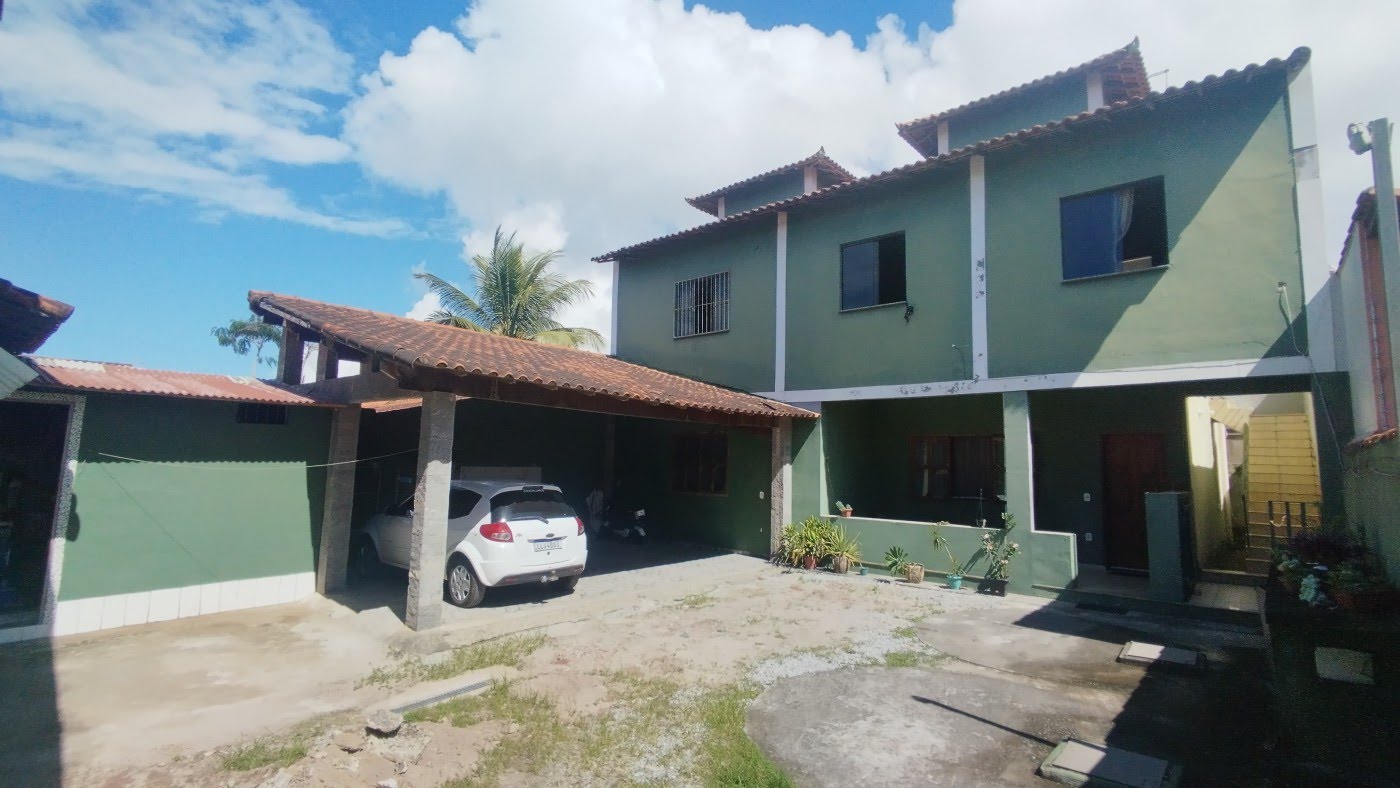 Casa à venda com 11 quartos, 2 suítes, 3 vagas e 360m² no Jardim Bela Vista, Rio das Ostras (RJ) — foto 2 de 5