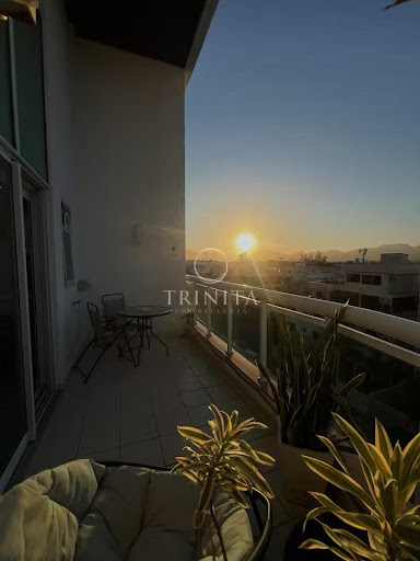 varanda-trinitaimobiliaria-summertimeresidenceservice