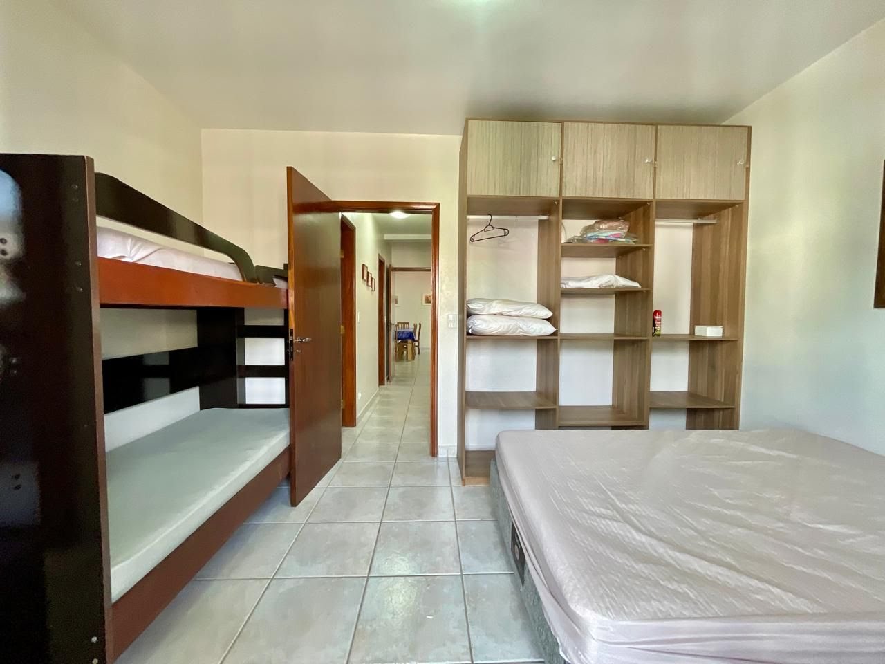 Apartamento à venda com 4 quartos, 4 banheiros e 150m² no Tenório, Ubatuba (SP) — foto 6 de 14