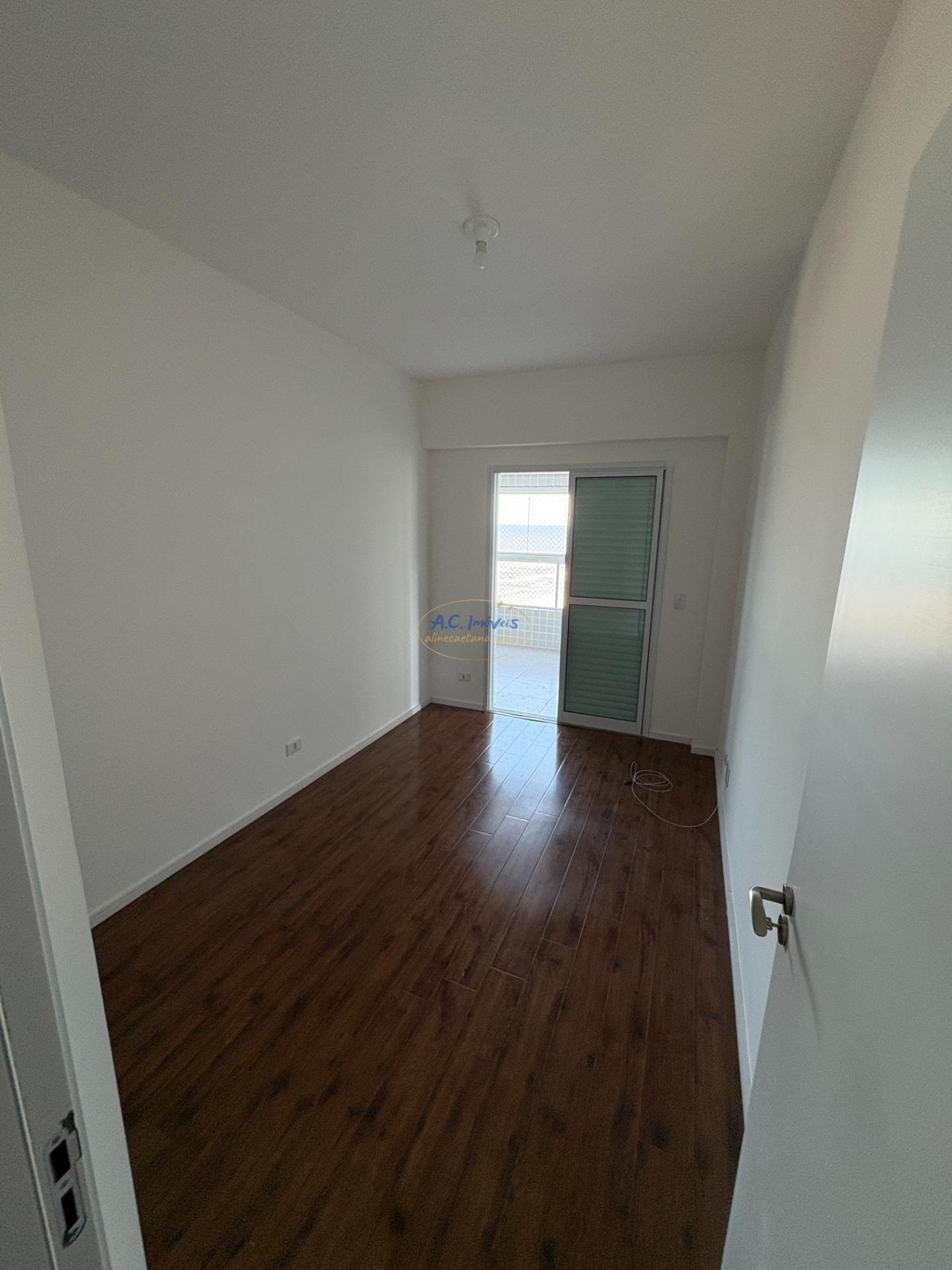 Apartamento à venda com 3 quartos, 1 suíte, 2 vagas e 112m² no Vilamar, Praia Grande (SP) — foto 18 de 30