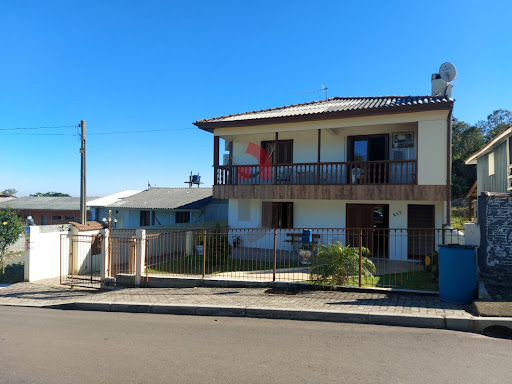 Casa Sobrado no Tombador  -  Osório